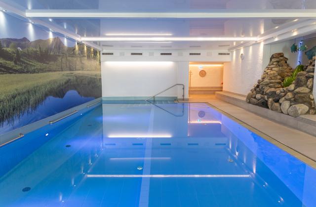 Schwimmbad Innen Schwimmbad Innen