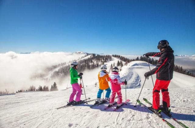 Kids on Ski