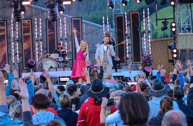 Sommer Musi Open Air 2024 _St. Oswald_Bad Kleinkirchheim_Sommer © Arno Gruber sen. und jun (9) Sommer Musi Open Air 2024 _St. Oswald_Bad Kleinkirchheim_Sommer © Arno Gruber sen. und jun (9)