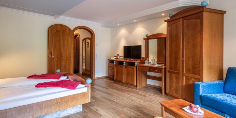 Juniorsuite ,,Edelholz Kirsche&lsquo;&lsquo;