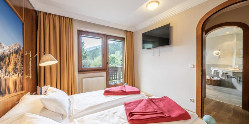 FS Maibrunn_Schlafzimmer 1_web_Kirchheimerhof_Sommer24_by_Gert_Perauer