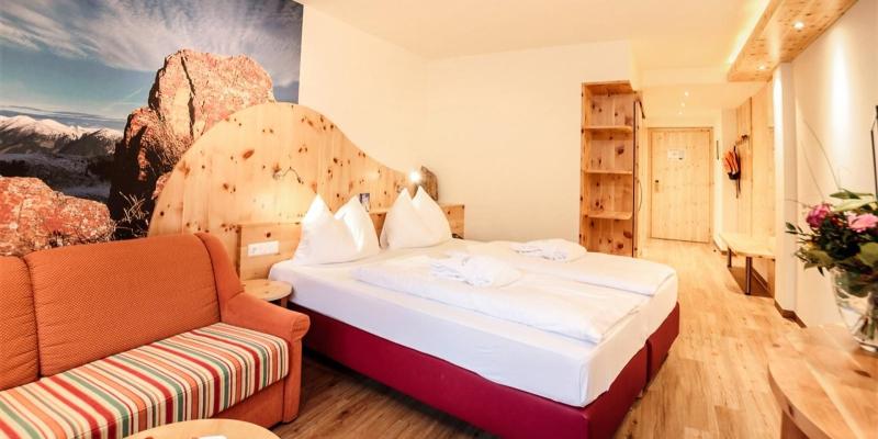 Doppelzimmer ,,Zirbe Nockberge‘‘ Doppelzimmer ,,Zirbe Nockberge‘‘