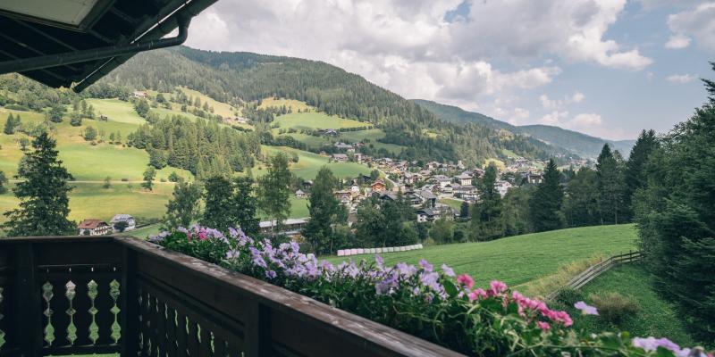 FS Maibrunn_Ausblick Ost 1_web_Kirchheimerhof_Sommer24_by_Gert_Perauer
