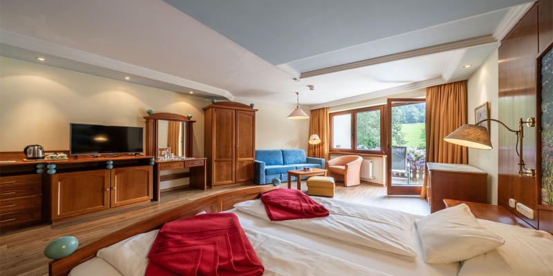 Juniorsuite ,,Edelholz Kirsche&lsquo;&lsquo;