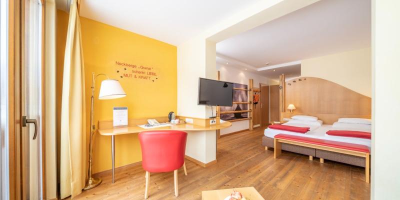 Juniorsuite ,,Edelstein Granat&lsquo;&lsquo;